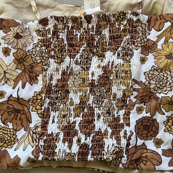 C & C California Linen Floral Top Size 8 - Picture 8 of 12